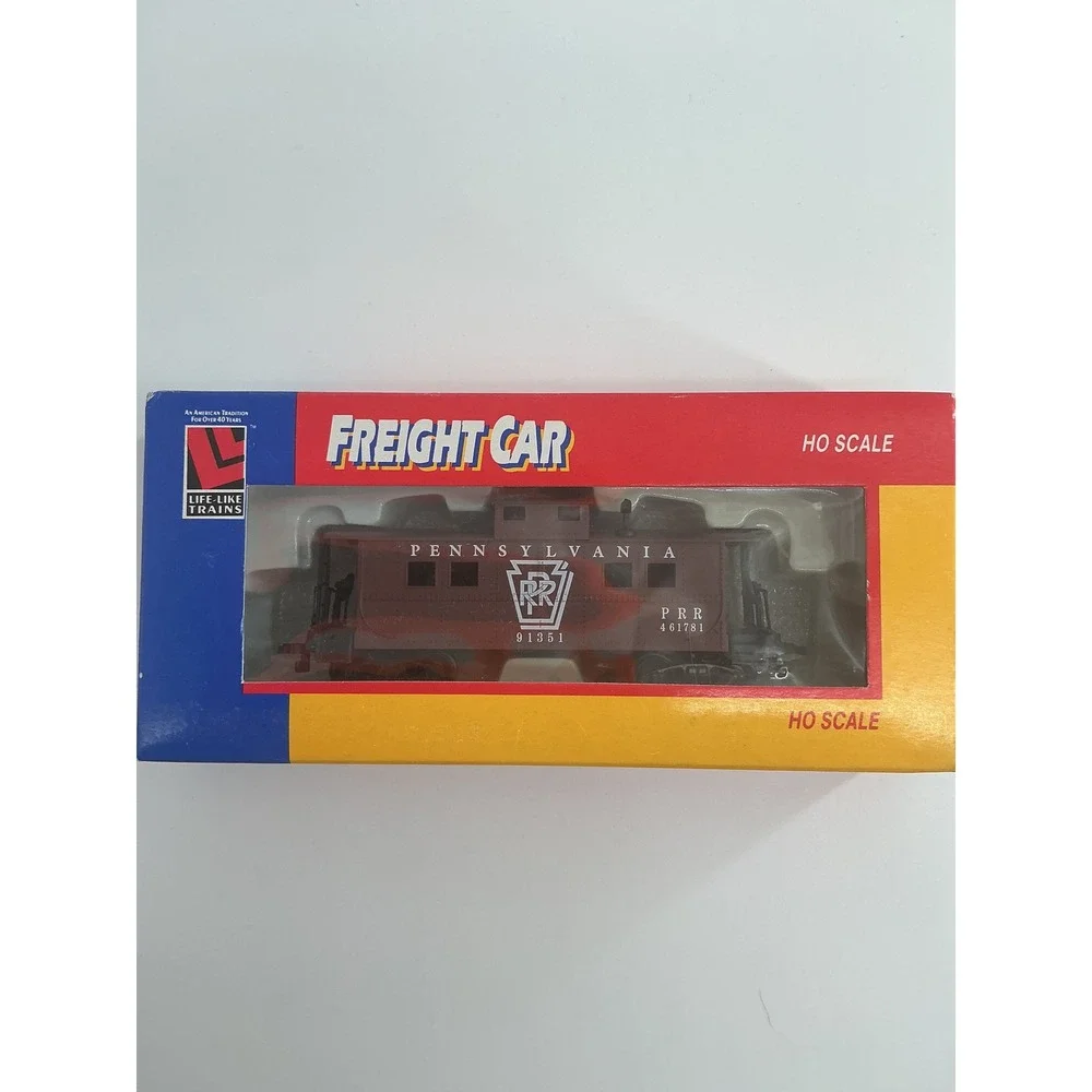 Life-Like Trains HO Scale Freight Car Lot 8582 Swift Stock Car 8538 PRR Caboose